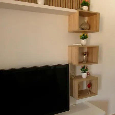Vollga Square Apartment *