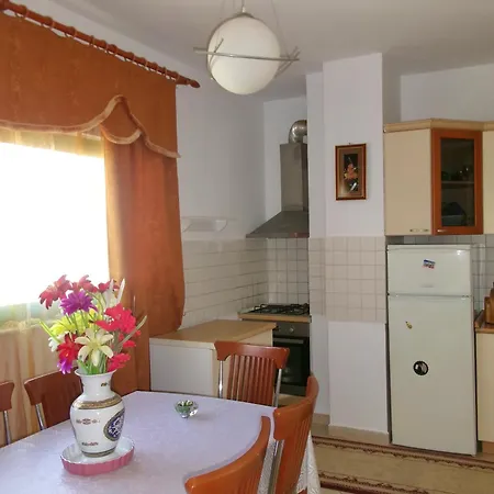 Apartment Vollga Square *