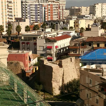 Vollga Square Apartment
