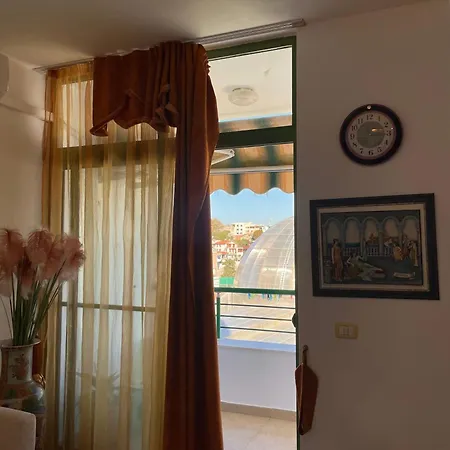 Vollga Square Apartment