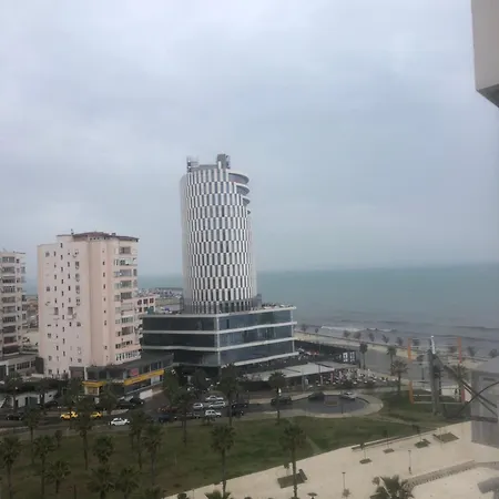Appartamento Vollga Square